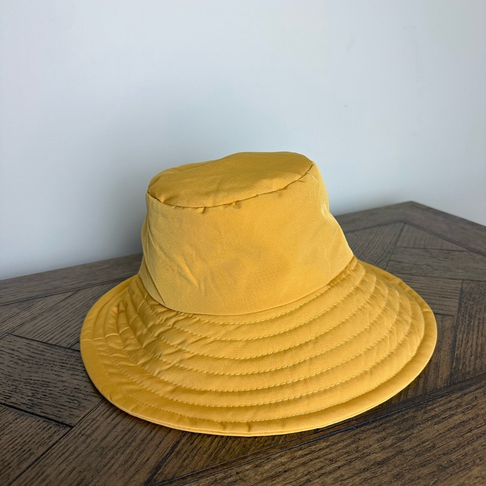 Zara Tan Bucket‎ Hat